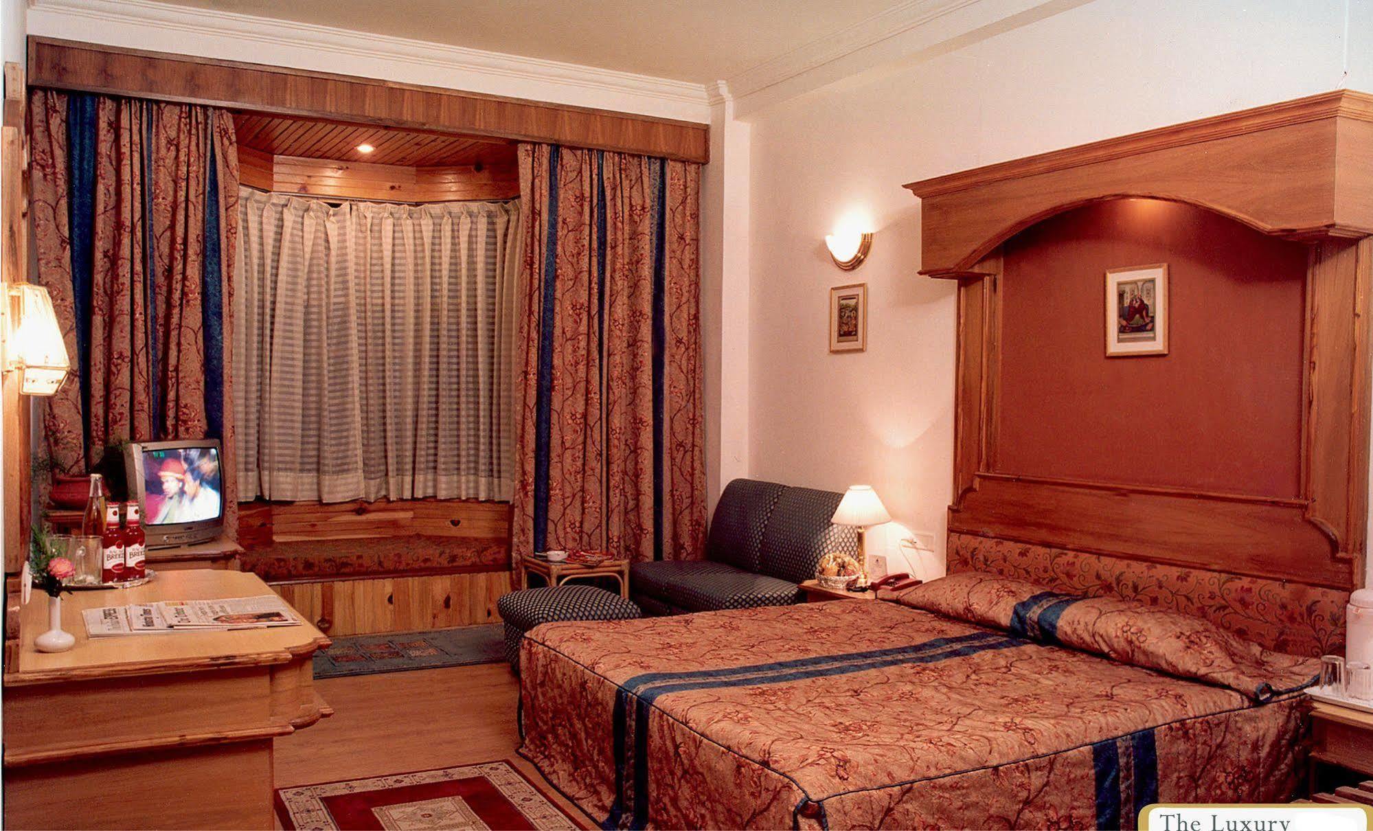 Hotel Manali Heights Zewnętrze zdjęcie